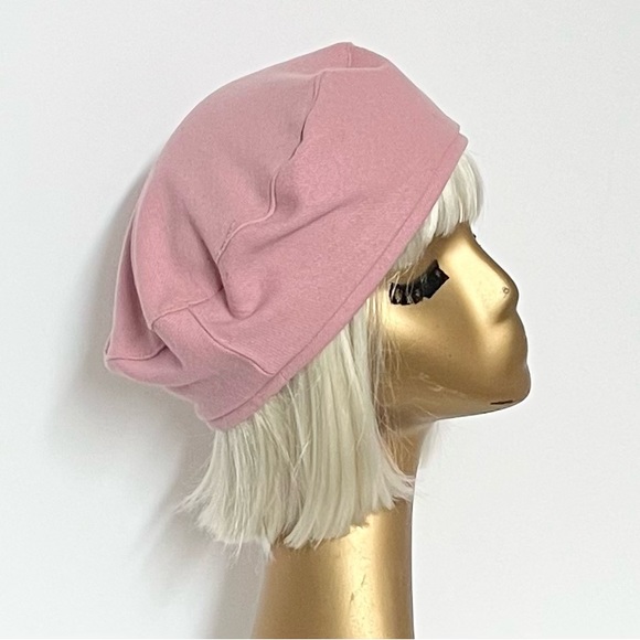 Pink oversized wool beret - Picture 2 of 4